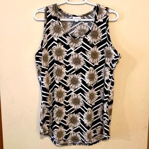 LulaRoe Sunflower Tank Top Size XL